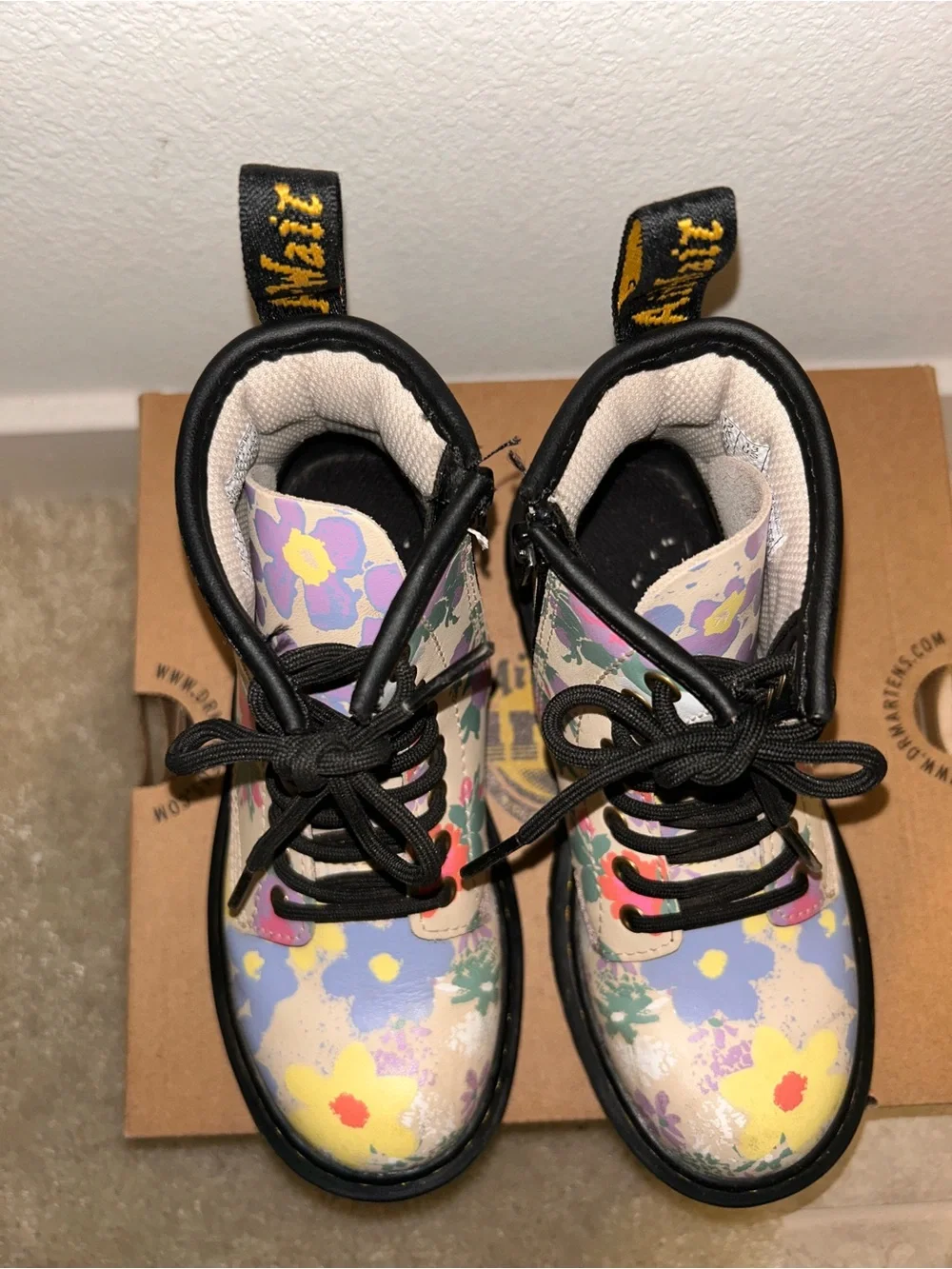 Dr Martens Junior 1460 Floral Mash up Leather Lace Up boots Junior size 13